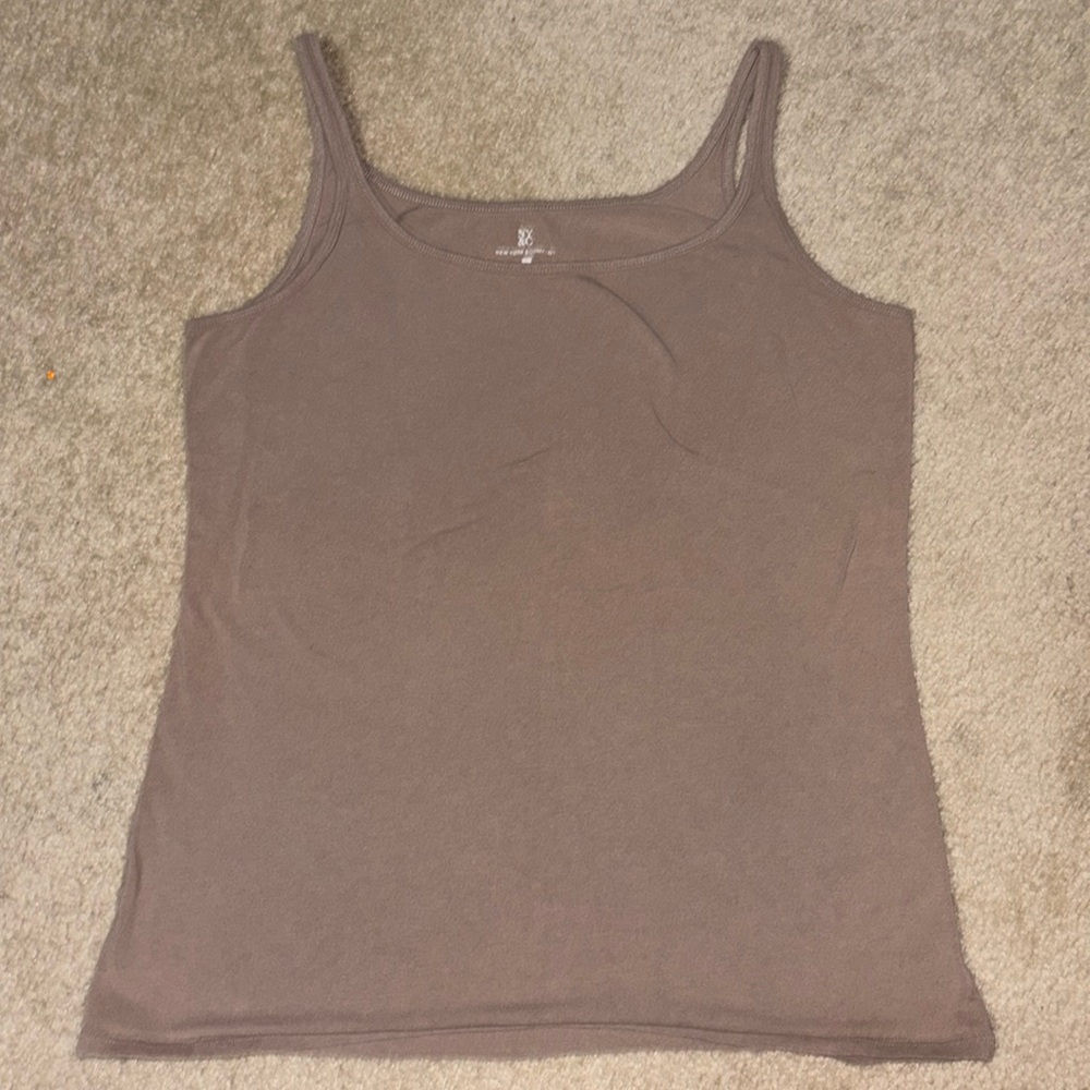 New York & Company Women’s Tank Top, Size Large, Excellent Condition!